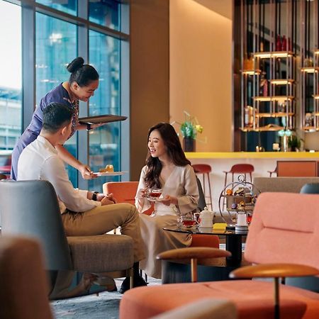 Amari Kuala Lumpur Hotel Exterior foto The Lounge at Suvarnabhumi Airport